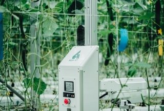 AGRIST、AI搭載自動収穫ロボット共同利用レンタルの実証実験を本格化