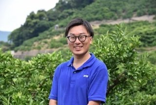 【インタビュー】 かんきつ類ドローン防除の実現に必要なのは“三位一体の協力体制” （株式会社オプティム 柳さん）