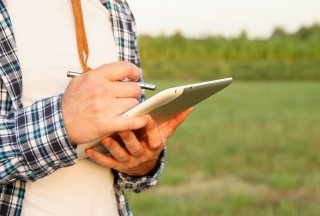 AI農薬チェックサービス「CropSafe」に新たな機能が追加 転記作業や確認業務を効率化