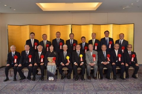 農協発展の隠れた功労者を讃える「第41回農協人文化賞」18名を表彰