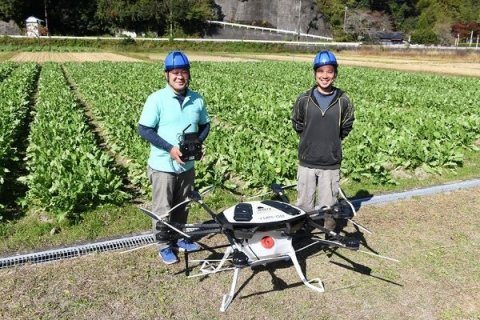 ヤマハ発動機、ドローンを活用した「中山間地スモールスマート農業実証プロジェクト」レポート紹介