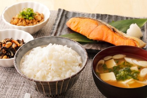 主食はお米を選ぼう！ダイエット中に気になる基礎代謝を上げる方法