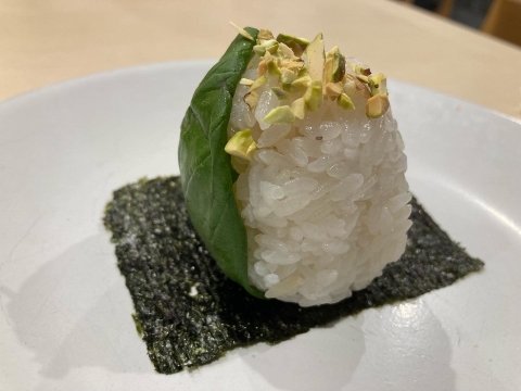 お酒を飲むとお米を食べない人に伝えたい「おむすび×日本酒」の魅力【ライター柏木の「お米沼にようこそ」第6回】