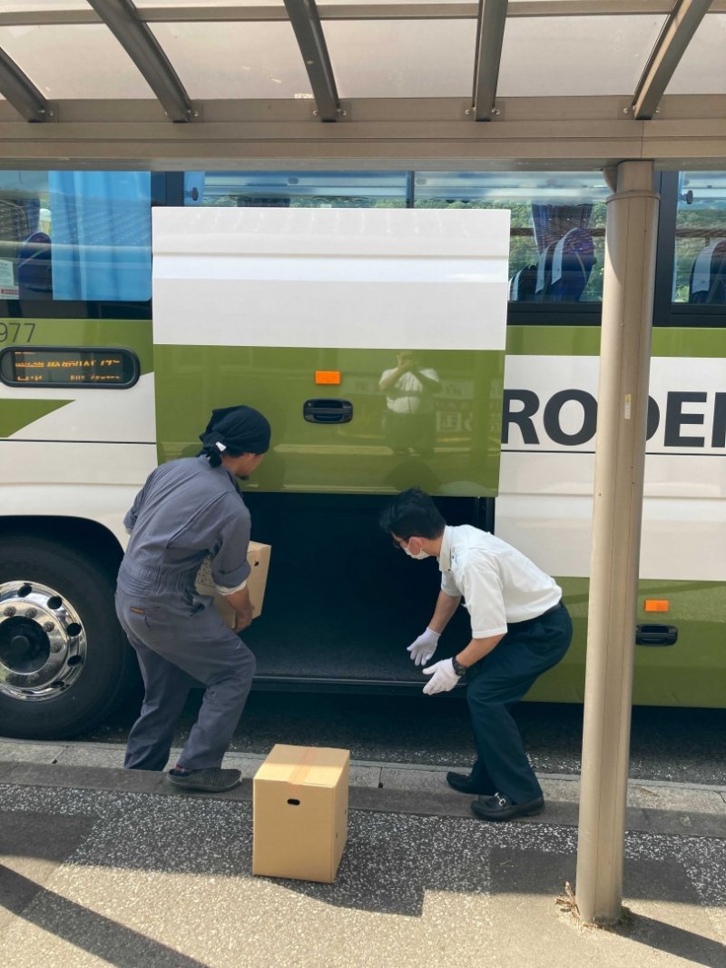 貨客混載の路線バスを用いたやさいバス広島