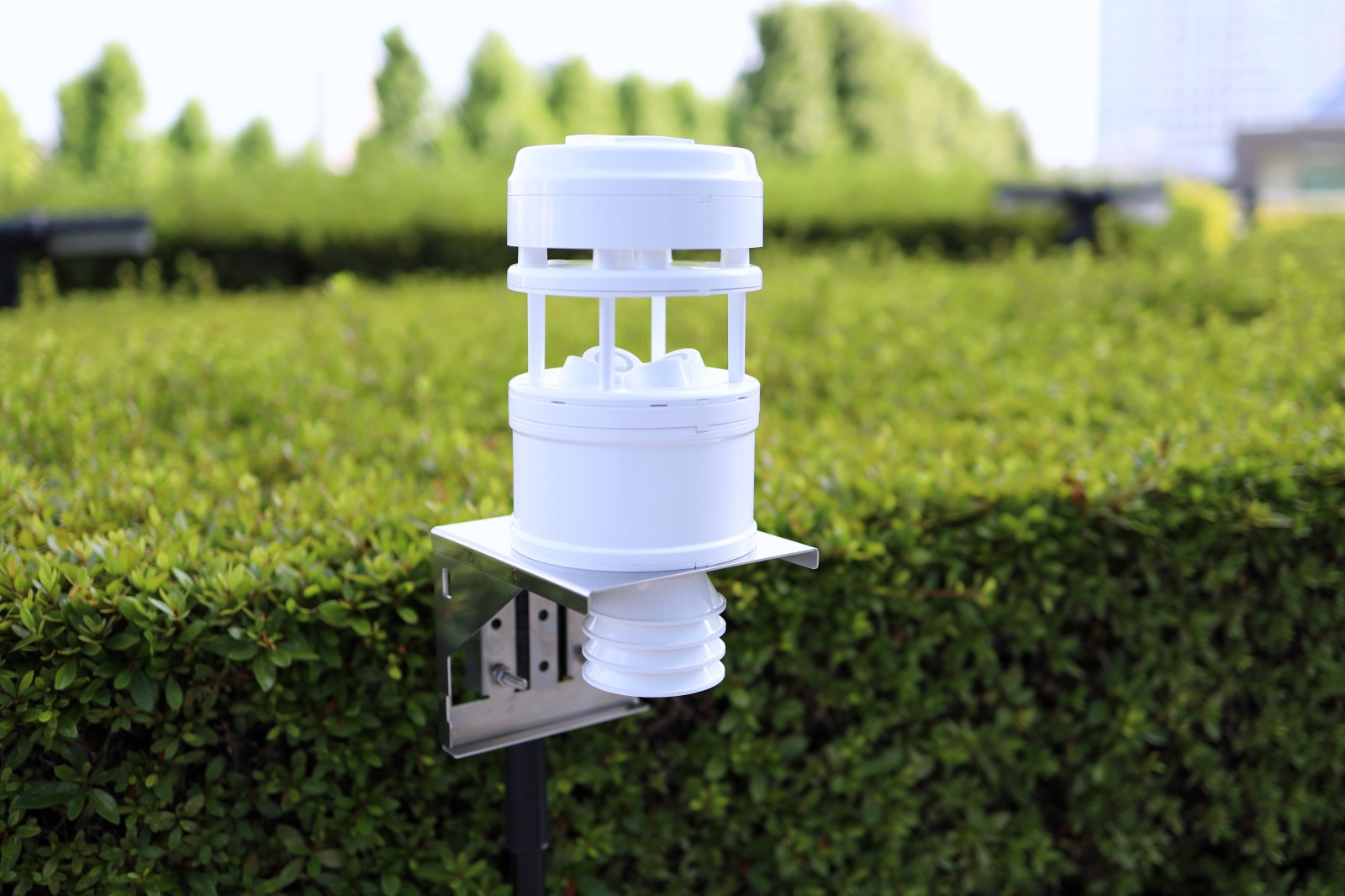 ガッサラウェイさん確認用　表面 ウェザーニューズとオムロン、新型気象IoTセンサー「ソラテナPro」を